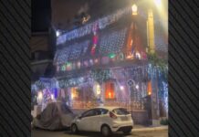 Σπίτι στο Κερατσίνι γίνεται viral στο TikTok για το Χριστουγεννιάτικο στολισμό του