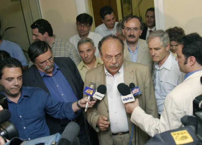 Πενθεί το Πέραμα για τον θάνατο του ιστορικού του Δημάρχου Γιάννη Πατσιλινάκου