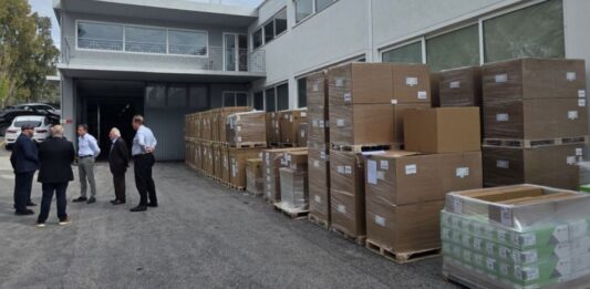 Ο Δήμος Περάματος εξοπλίζει ΟΛΑ τα σχολεία του, με 65 σύγχρονα καινούργια φωτοτυπικά