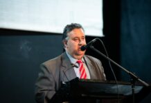 Παντελής Καμάς: Η εικόνα ενός αλητοτσαμπουκά, εδώ και χρόνια δηλητηριάζει τη δημόσια ζωή του Δήμου Κερατσινίου – Δραπετσώνας
